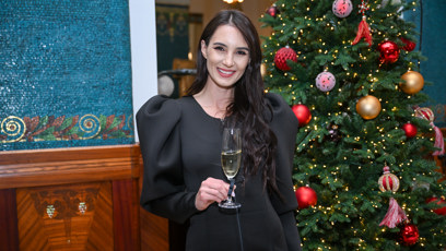 FOTO: Kristýna Schicková na vánočním večírku.