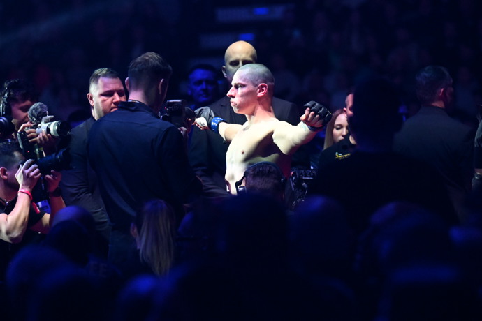 Pavla Tótha před nástupem do klece přemohly emoce.