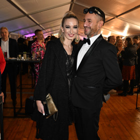 Sámer Issa a Lucie Junková září štěstím.