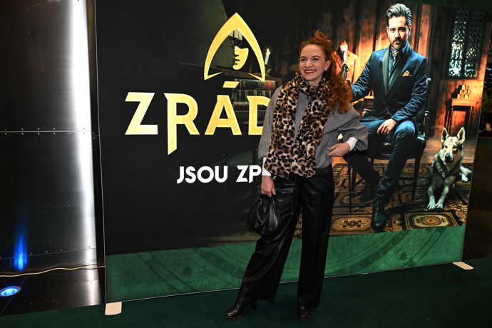 Andrea Antony dorazila v dobré náladě.