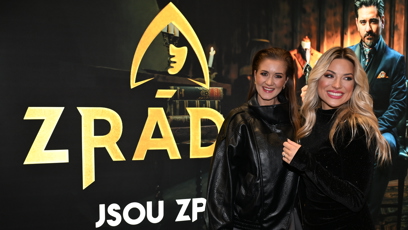 FOTO: Eva Perkausová se svou kolegyní Kristýnou Malou.