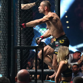 Ondřej Raška nastupuje do klece.