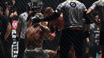 FOTO: Raška po zápase Pájovi podal ruku.