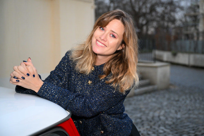 Vysmátá Emma Smetana.