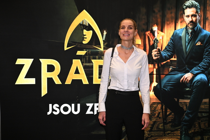 Mia se stala druhou vítězkou.