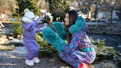 FOTO: Malá Mia své mamince Nikol Švantnerová vykouzlila úsměv od ucha k uchu.