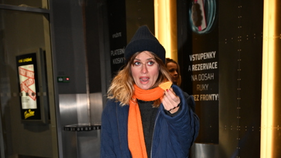 FOTO: Emma Smetana měla nejspíše s brambůrku radost.