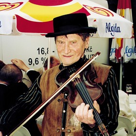 Jiří Císler trpěl v posledních letech Alzheimerem.