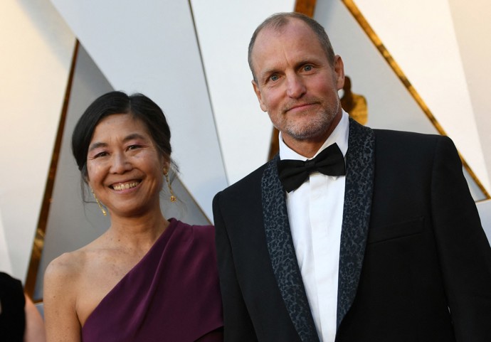 Woody a Laura žijí v ekovesnici na Havaji, devadesát procent potravin si pěstují sami.