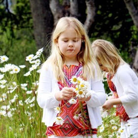 Amalia byla vždycky spořádaná holčička. To se jí jednou jako nizozemské královně bude hodit. Nehledě na to, že ovládá tři světové jazyky a studuje politologii, práva, ekonomii a psychologii.