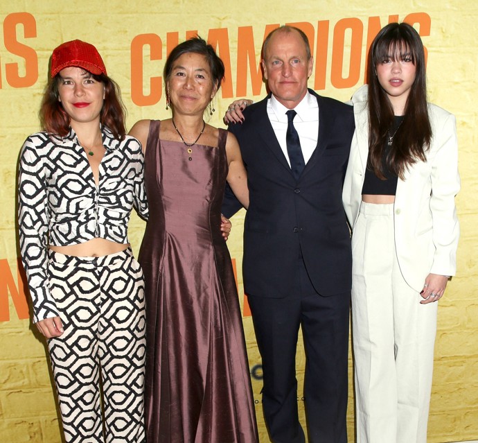 Společně překonali hercovo krizové období v roce 2002 a narodily se jim tři dcery - na snímku manželé s nejstarší Deni (vlevo) a nejmladší Makani (vpravo).