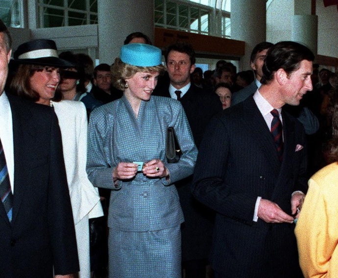 Pillbox tvar kloboučku nosila už princezna Diana. 