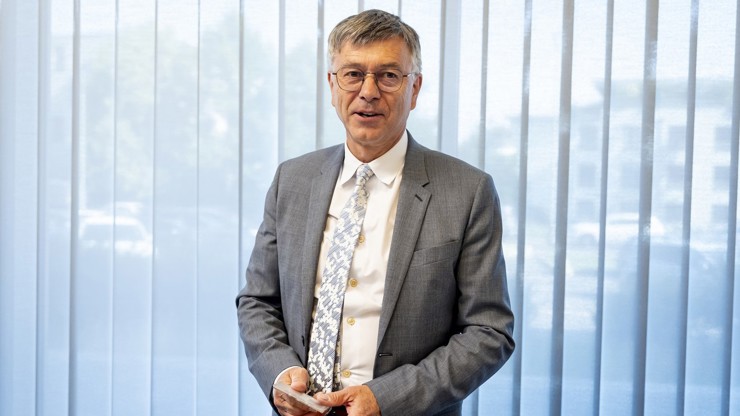 Hynek Chudárek byl zvolen novým šéfem ČT.