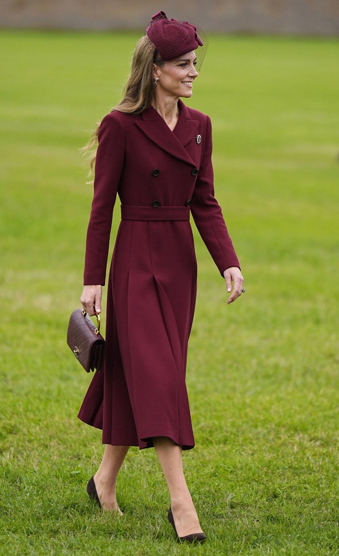 Vínová letos patřila k barvám, které Kate oblékala velmi často.