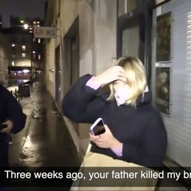 Luiza Rozova, dcera Vladimira Putina, byla konfrontována na ulici v Paříži.