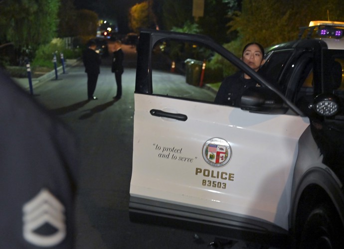 V Los Angeles zasahují policisté. 