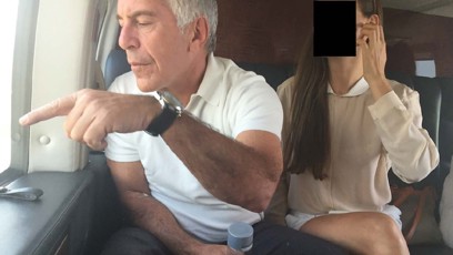 FOTO: Jeffrey Epstein s mladou dívkou.