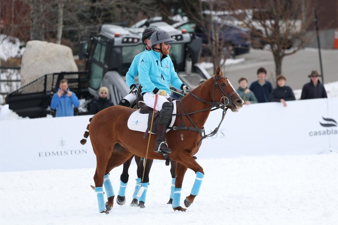 Princ Harry v Aspenu. 