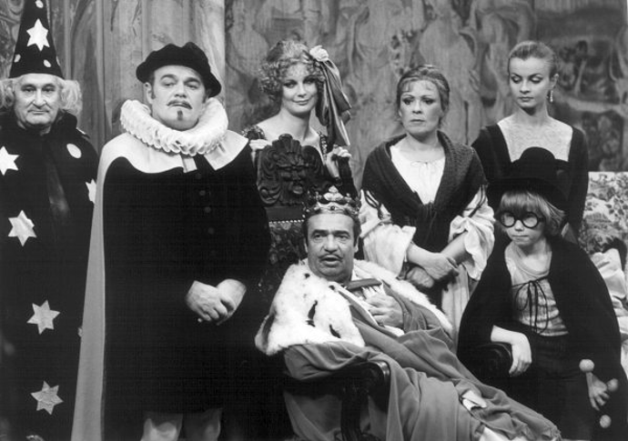 Princové jsou na draka: Příběh o lásce a moudrosti, jenž nám ukáže, že nad drakem nemusí zvítězit jen princ. Na snímku jako král je Vladimír Menšík (uprostřed).