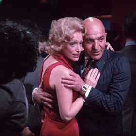 Než se stal hercem, živil se jako plavčík.