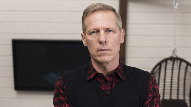 zralý muž, starší, vážný