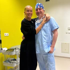 Simona Krainová s doktorem. 