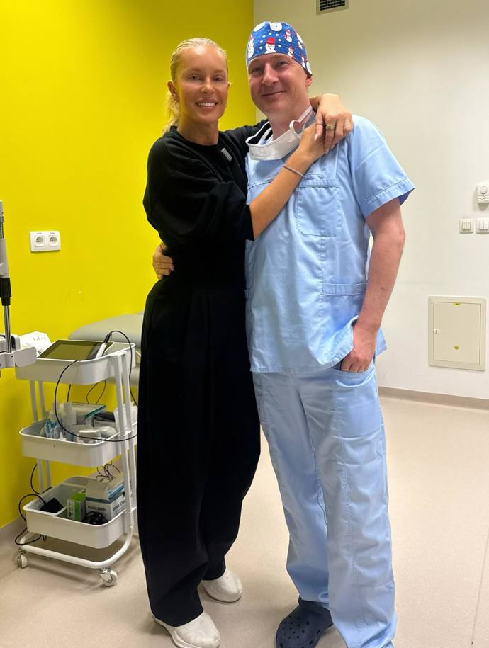 Simona Krainová s doktorem. 