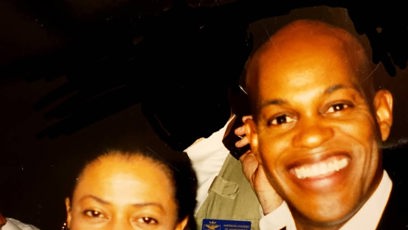 FOTO: Jubilant Sykes byl ubodán.