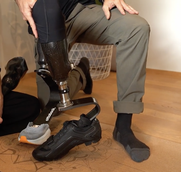 Jiří přišel o nohu ve svých 11 letech. 