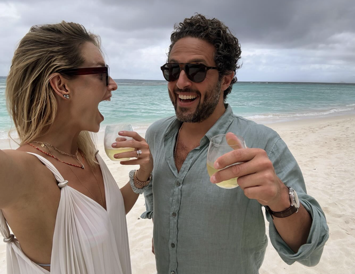 Michaela Kociánová je vedle svého partnera šťastná.