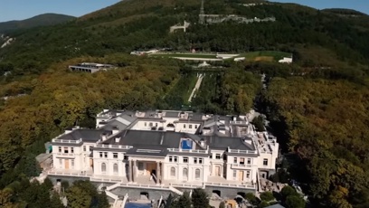 FOTO: Pod Putinovou rezidencí v Soči se údajně nachází podzemní komplex, který by ho mohl ochránit před katastrofou.