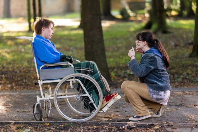 Starší verzi filmové dcery si zahrála Sophia Šporclová. 