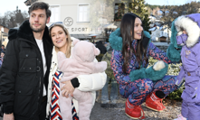 Krásná Klausová s partnerem i dcerou či Švantnerová s malou Miou. Maminky ovládly Špindl