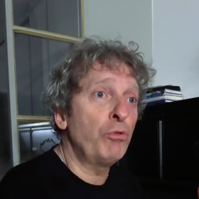 David Prachař zkritizoval kapela a Adama Mišíka. 