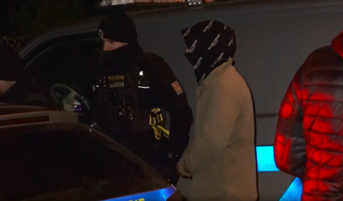 Muž podezřelý z únosu dvanáctiletého chlapce.