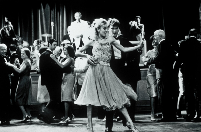 Ta na natáčení nevzpomíná zrovna v dobrém, musela totiž deset hodin denně dřít, aby jim to s Patrickem na parketu klapalo. Od té doby se zařekla, že už nikdy nebude tančit.