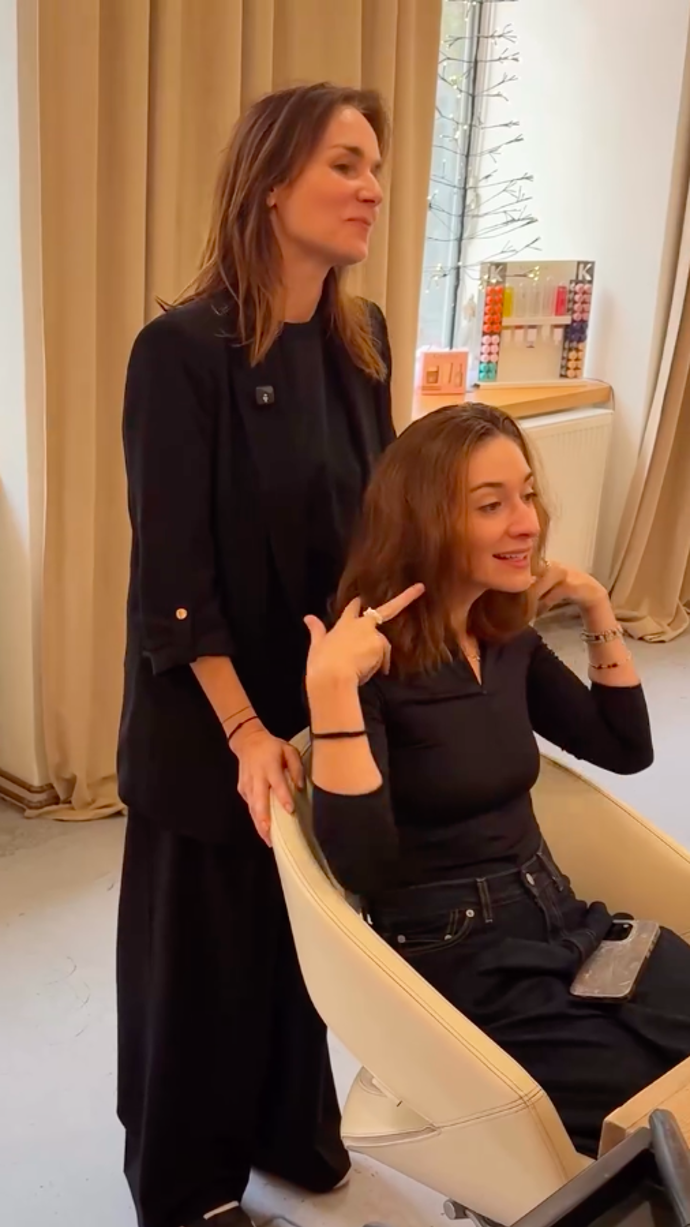 Marta, chtěla zkrátit účes.