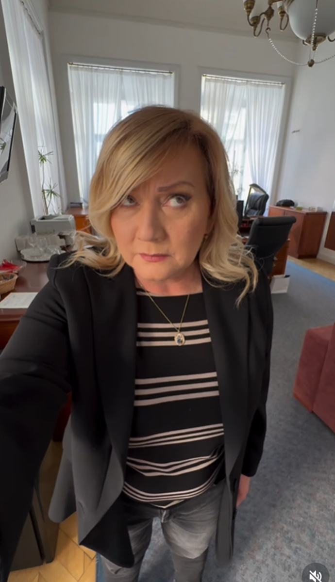 Alena Schillerová zveřejnila nepovedené záběry.