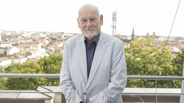 Zemřel výtvarník Theodor Pištěk.