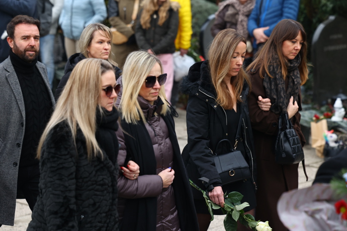 Přátelé a kolegové se přišli naposledy rozloučit s Patrikem Hezuckým.