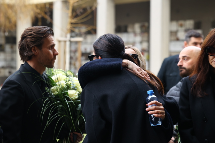 Přátelé a kolegové v čele s Leošem Marešem se přišli naposledy rozloučit s Patrikem Hezuckým.