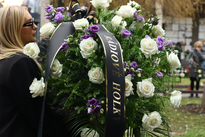 Přátelé a kolegové se přišli rozloučit s Patrikem Hezuckým.