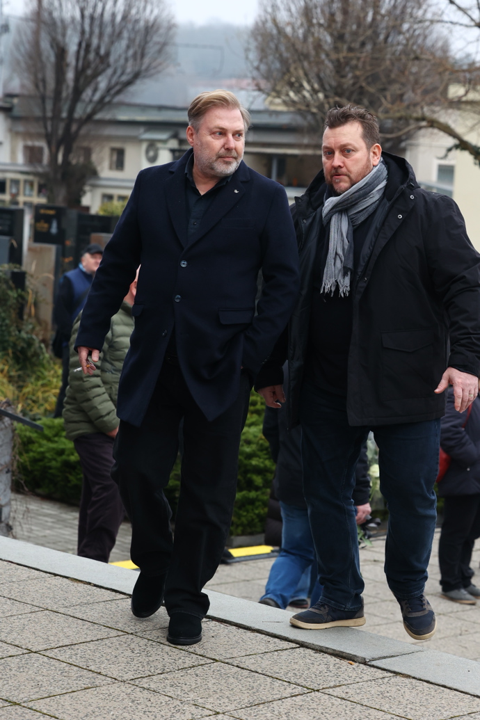 Pohřeb Patrika Hezuckého. Roman Ondráček zvaný nebyl.