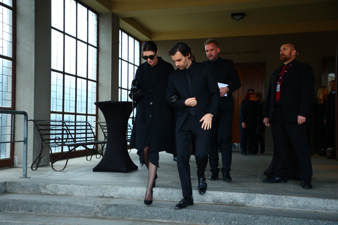 Manželé Marešovi a Boučkovi odcházeli společně.