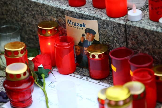 S Patrikem Hezuckým se přišla rozloučit také široká veřejnost.