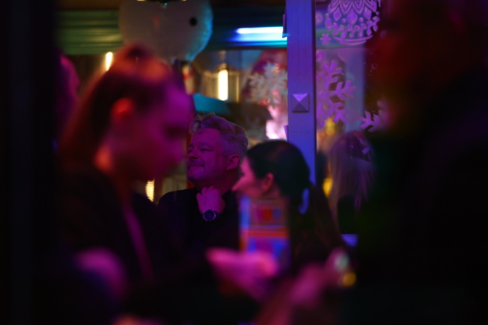 Po pohřbu Patrika Hezuckého zavítali jeho přátelé a rodina do baru. 