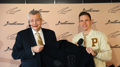 FOTO: Jde o limitovanou edici, vyrobeno bylo pouze 100 kusů bund.