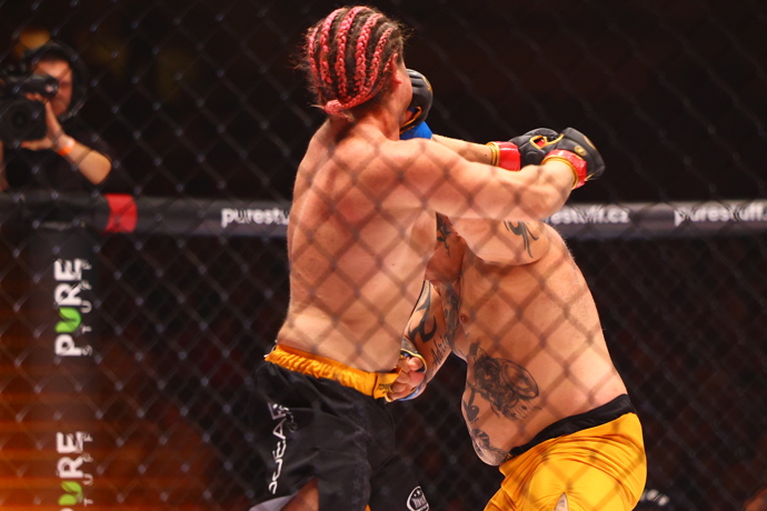 Kraken Natan v souboji s Jaroslavem Kotlárem.