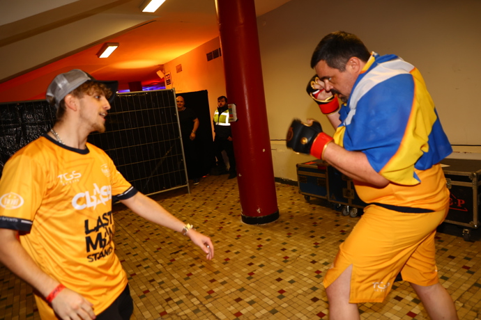 Pavel Novotný v zákulisí těsně před zápasem.