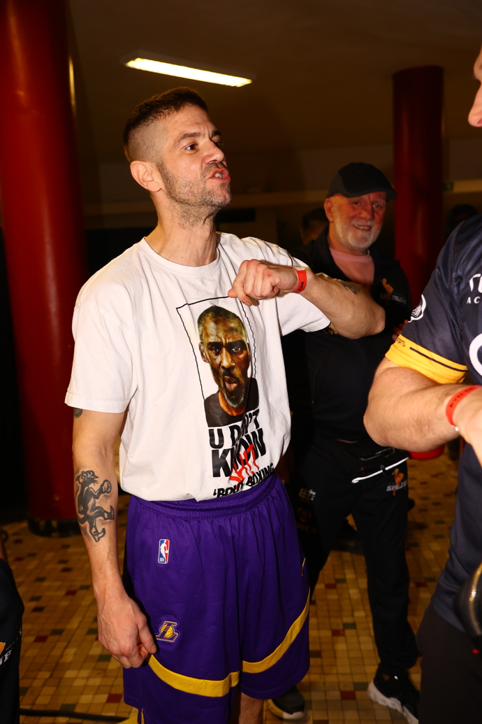 Michal Vančura pod křídla Spejbl gymu vzal Pavla Novotného.